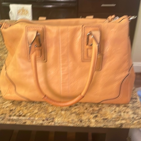 Coach camel color leather satchel barley used excellent condition 15x9 in - Picture 2 of 16